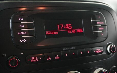 KIA Soul II рестайлинг, 2015 год, 998 000 рублей, 12 фотография