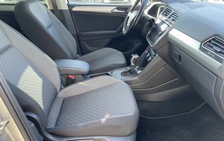 Volkswagen Tiguan II, 2020 год, 2 462 000 рублей, 9 фотография