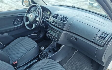 Skoda Fabia II, 2013 год, 520 000 рублей, 17 фотография