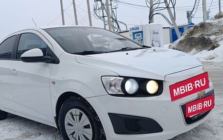 Chevrolet Aveo III, 2013 год, 555 555 рублей, 3 фотография