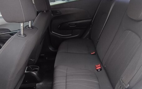 Chevrolet Aveo III, 2013 год, 555 555 рублей, 13 фотография