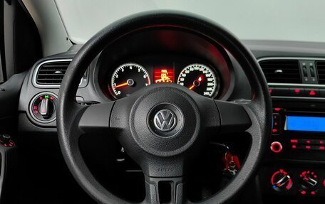 Volkswagen Polo VI (EU Market), 2012 год, 859 000 рублей, 11 фотография