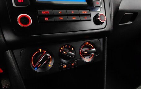 Volkswagen Polo VI (EU Market), 2012 год, 859 000 рублей, 15 фотография