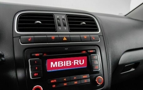 Volkswagen Polo VI (EU Market), 2012 год, 859 000 рублей, 14 фотография