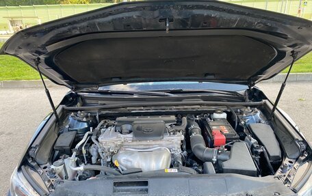 Toyota Camry, 2018 год, 3 100 000 рублей, 12 фотография