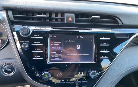 Toyota Camry, 2018 год, 3 100 000 рублей, 25 фотография