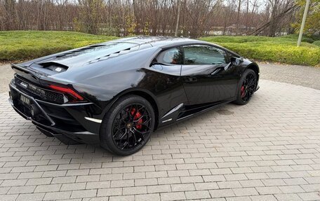 Lamborghini Huracán, 2022 год, 25 498 084 рублей, 3 фотография