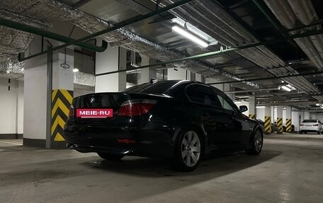 BMW 5 серия, 2004 год, 1 199 000 рублей, 9 фотография