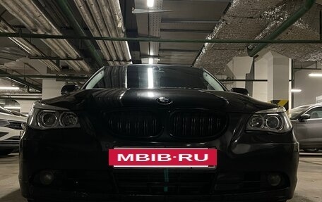 BMW 5 серия, 2004 год, 1 199 000 рублей, 3 фотография