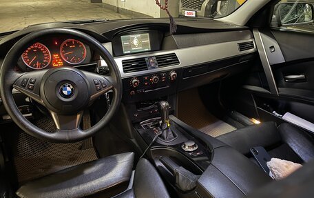 BMW 5 серия, 2004 год, 1 199 000 рублей, 29 фотография