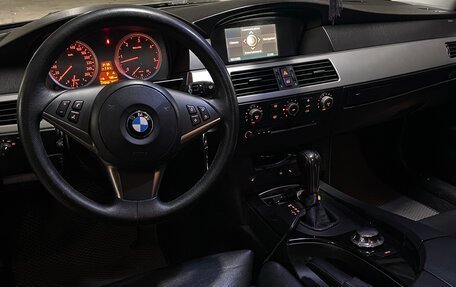 BMW 5 серия, 2004 год, 1 199 000 рублей, 26 фотография