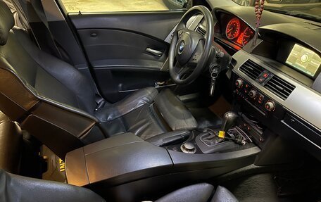 BMW 5 серия, 2004 год, 1 199 000 рублей, 33 фотография