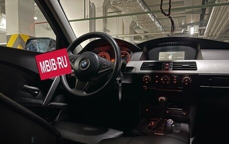 BMW 5 серия, 2004 год, 1 199 000 рублей, 25 фотография