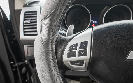 Mitsubishi Outlander III рестайлинг 3, 2010 год, 1 199 000 рублей, 12 фотография