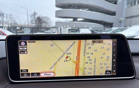 Lexus RX IV рестайлинг, 2018 год, 3 800 000 рублей, 20 фотография