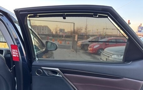 Lexus RX IV рестайлинг, 2018 год, 3 800 000 рублей, 14 фотография