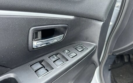 Mitsubishi ASX I рестайлинг, 2010 год, 950 000 рублей, 28 фотография