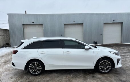 KIA cee'd III, 2019 год, 1 700 000 рублей, 3 фотография