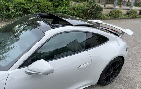 Porsche 911, 2022 год, 16 998 084 рублей, 4 фотография