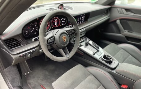 Porsche 911, 2022 год, 16 998 084 рублей, 9 фотография