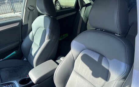 Audi A4, 2012 год, 1 300 000 рублей, 28 фотография