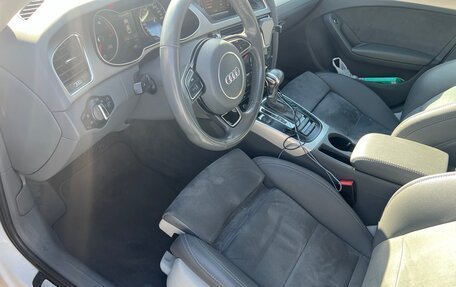 Audi A4, 2012 год, 1 300 000 рублей, 26 фотография