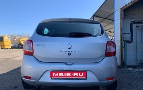 Renault Sandero II рестайлинг, 2015 год, 870 000 рублей, 6 фотография