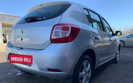 Renault Sandero II рестайлинг, 2015 год, 870 000 рублей, 7 фотография