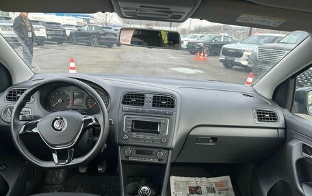 Volkswagen Polo VI (EU Market), 2017 год, 1 080 000 рублей, 9 фотография