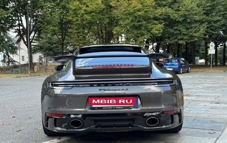 Porsche 911, 2022 год, 15 298 083 рублей, 4 фотография
