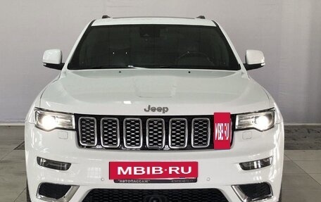 Jeep Grand Cherokee, 2018 год, 4 200 000 рублей, 2 фотография