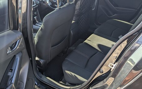 Mazda Axela, 2017 год, 1 600 000 рублей, 10 фотография