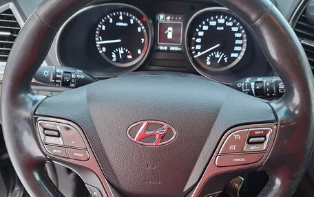 Hyundai Santa Fe III рестайлинг, 2015 год, 1 950 000 рублей, 20 фотография