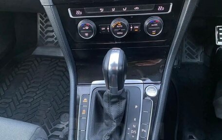 Volkswagen Golf VII, 2015 год, 1 500 000 рублей, 11 фотография