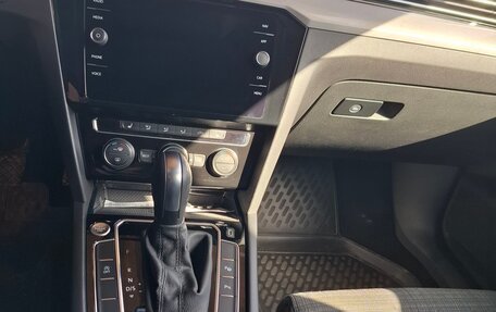 Volkswagen Passat B8 рестайлинг, 2020 год, 2 550 000 рублей, 12 фотография