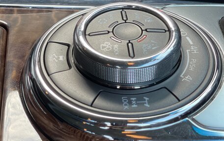 Nissan Patrol, 2012 год, 2 100 000 рублей, 11 фотография