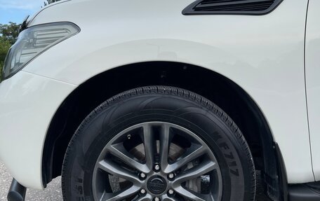 Nissan Patrol, 2012 год, 2 100 000 рублей, 24 фотография