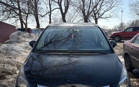 Opel Zafira C рестайлинг, 2012 год, 750 000 рублей, 4 фотография