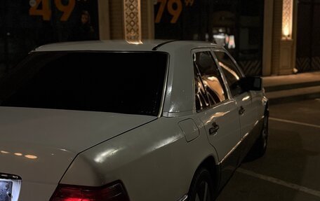 Mercedes-Benz W124, 1990 год, 450 000 рублей, 5 фотография