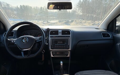 Volkswagen Polo VI (EU Market), 2016 год, 1 100 000 рублей, 22 фотография