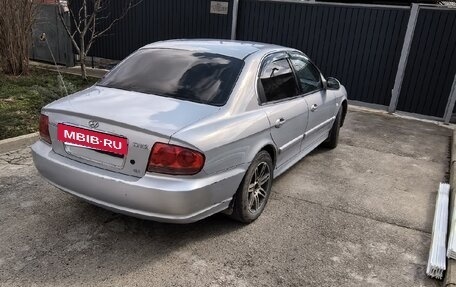 Hyundai Sonata IV рестайлинг, 2010 год, 2 фотография