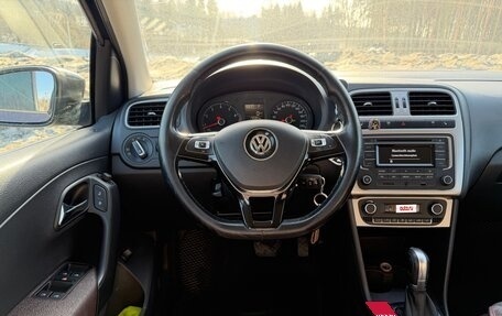 Volkswagen Polo VI (EU Market), 2016 год, 1 100 000 рублей, 23 фотография