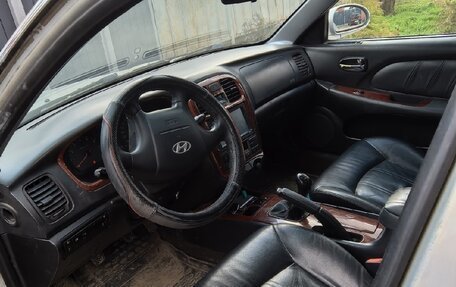 Hyundai Sonata IV рестайлинг, 2010 год, 8 фотография