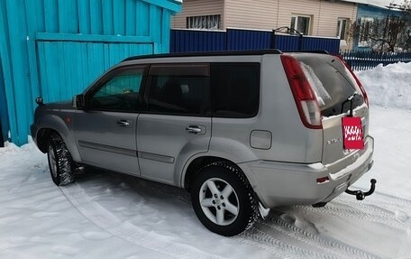 Nissan X-Trail, 2002 год, 650 000 рублей, 2 фотография