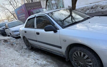 Mitsubishi Carisma I, 2003 год, 350 000 рублей, 8 фотография