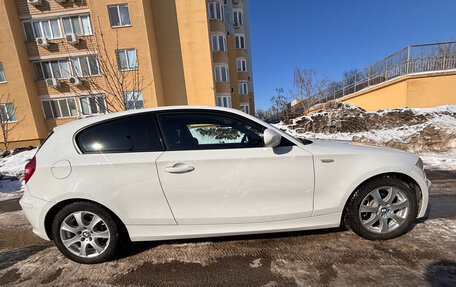 BMW 1 серия, 2011 год, 1 000 000 рублей, 7 фотография