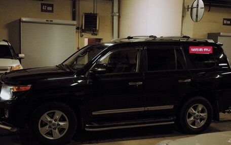 Toyota Land Cruiser 200, 2014 год, 3 900 000 рублей, 2 фотография