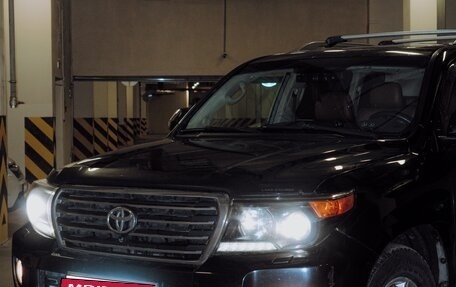 Toyota Land Cruiser 200, 2014 год, 3 900 000 рублей, 8 фотография