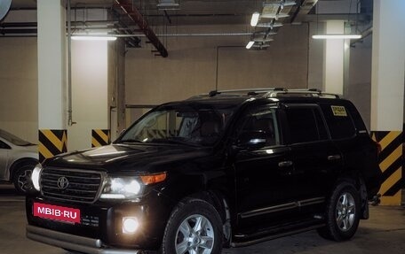 Toyota Land Cruiser 200, 2014 год, 3 900 000 рублей, 7 фотография