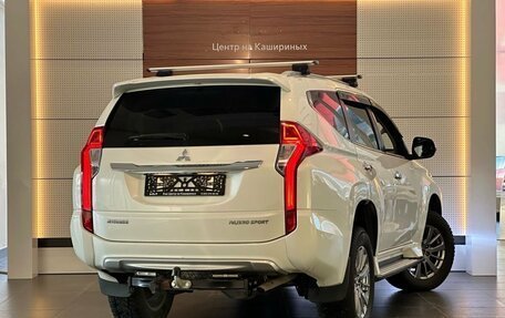 Mitsubishi Pajero Sport III рестайлинг, 2019 год, 3 500 000 рублей, 4 фотография